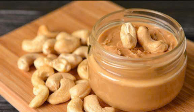 Bơ đậu phộng: béo, rất thơm, giàu protein, được ưa chuộng do giá thành rẻ.