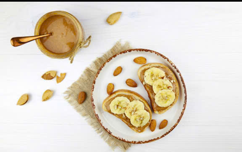 Bơ hạnh nhân béo, thơm, giàu vitamin e, ngon chất lượng nhưng giá khá cao 