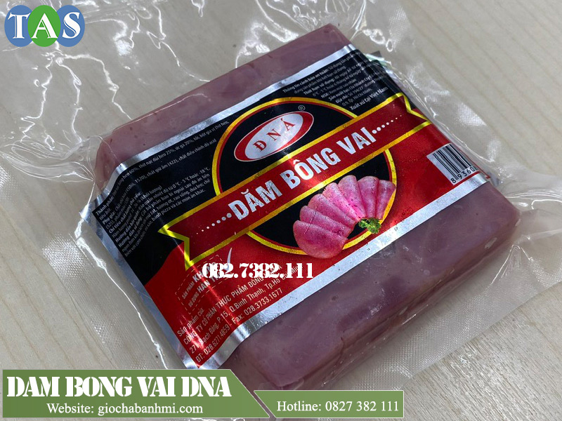 điều này lý giải tại sao chúng lại không cần bao da phía ngoài: nhiệm vụ chính của bao da là tạo sự dai giòn cho sản phẩm nhưng đối với thịt nạc vai, điều này là không cần thiết