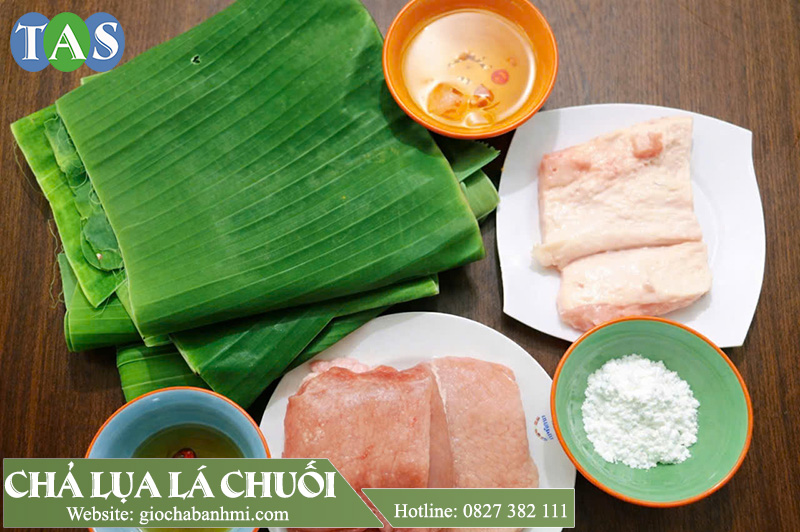 các nguyên liệu gói chả lụa